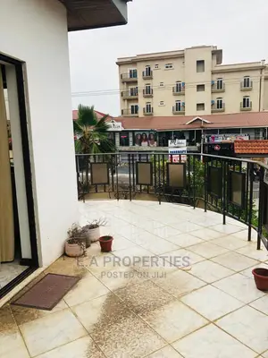 3bdrm House in East Legon, American House for Rent