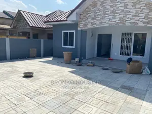 2bdrm House in Bronko Housing, Spintex for sale
