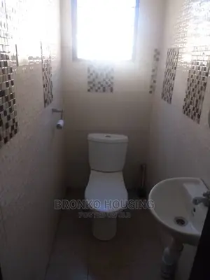 2bdrm House in Bronko Housing, Spintex for sale