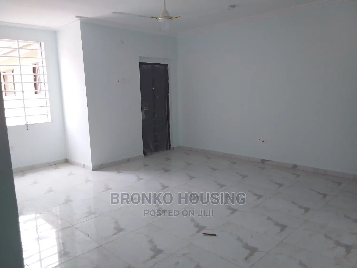 2bdrm House in Bronko Housing, Spintex for sale