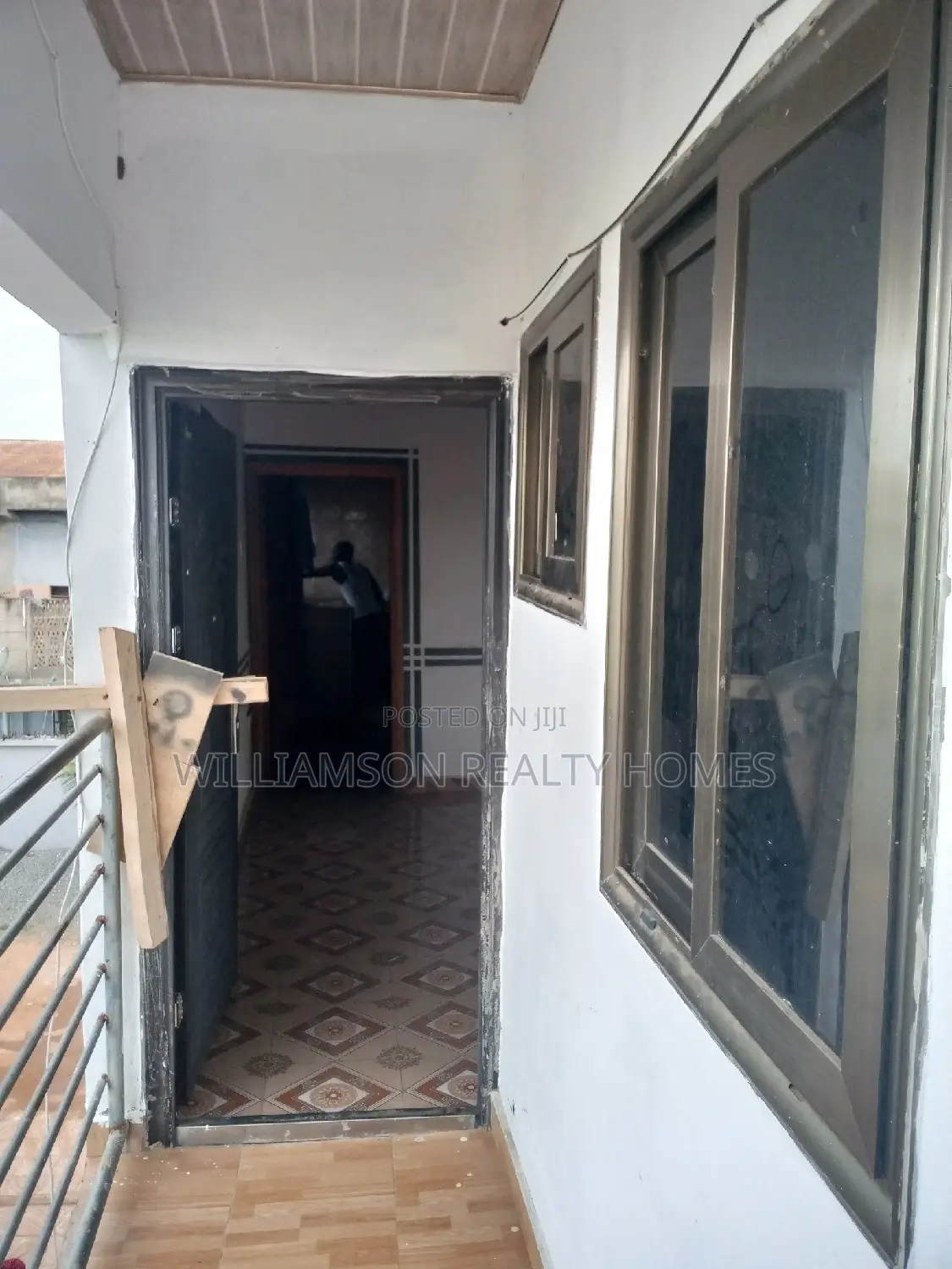 2bdrm Apartment in Community 18, Spintex for rent