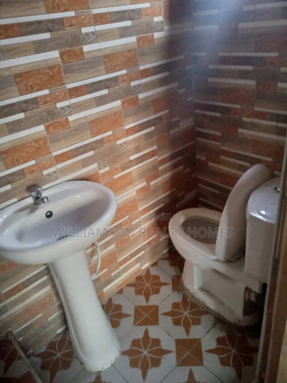 2bdrm Apartment in Community 18, Spintex for rent
