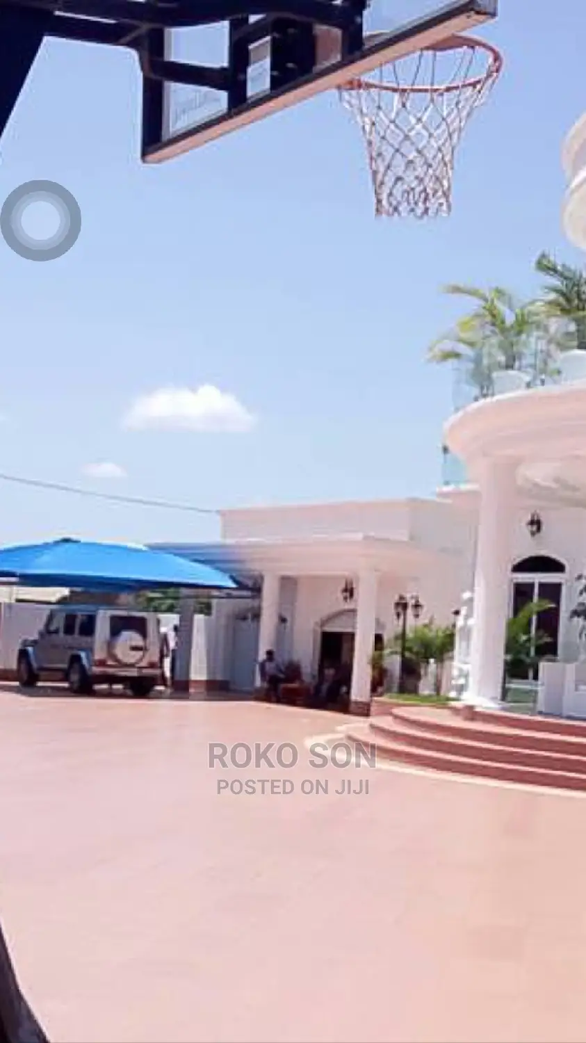 Furnished 5bdrm Mansion in Dr Roko, Airport Residential Area for Sale