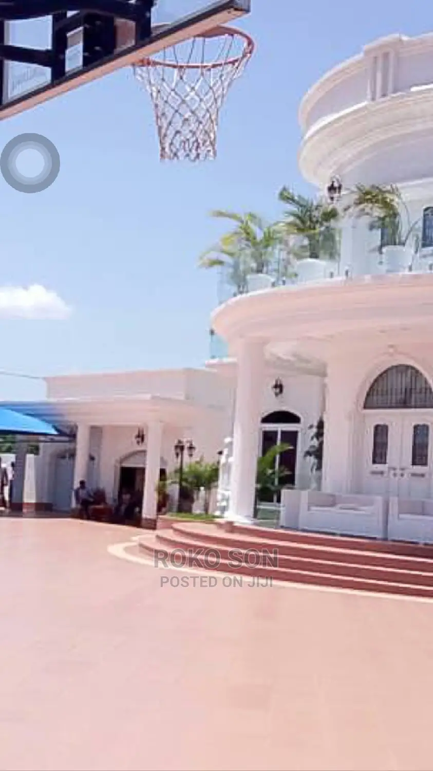 Furnished 5bdrm Mansion in Dr Roko, Airport Residential Area for Sale