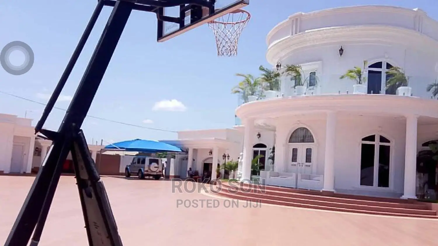 Furnished 5bdrm Mansion in Dr Roko, Airport Residential Area for Sale