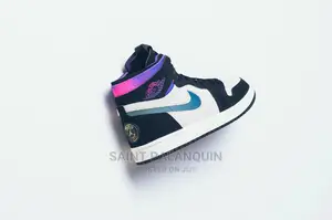 Nike Air Retro