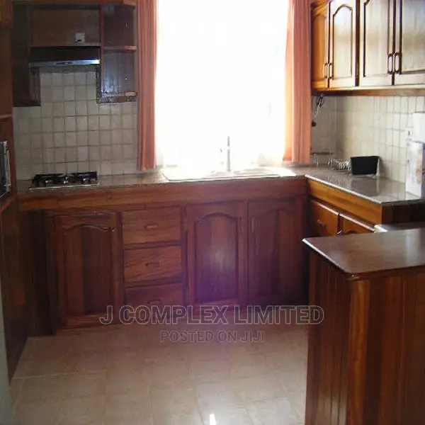 3bdrm House in Tse Addo, Accra Metropolitan for rent
