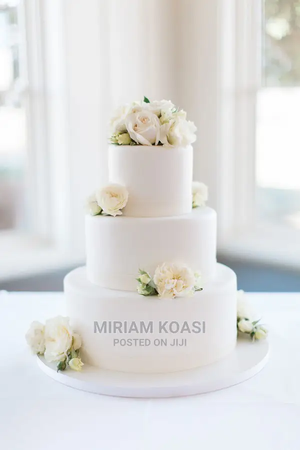 Wedding Cake: 3 Layers
