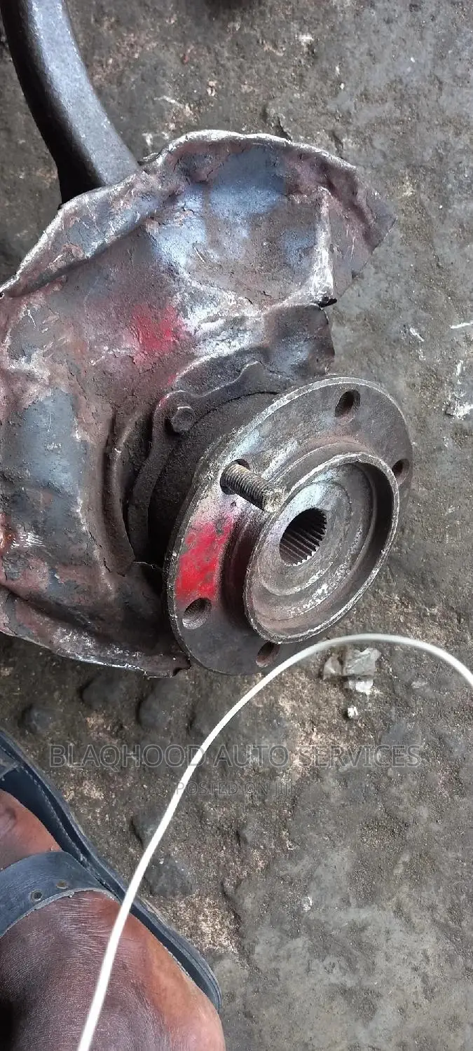 Toyota Tacoma 2003, 4runner Limited,Tundra Front WHEEL HUB