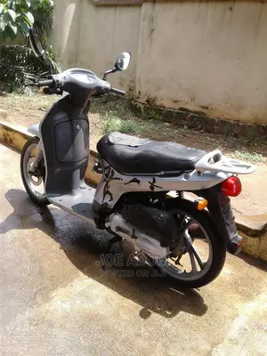 Honda 2017 Silver