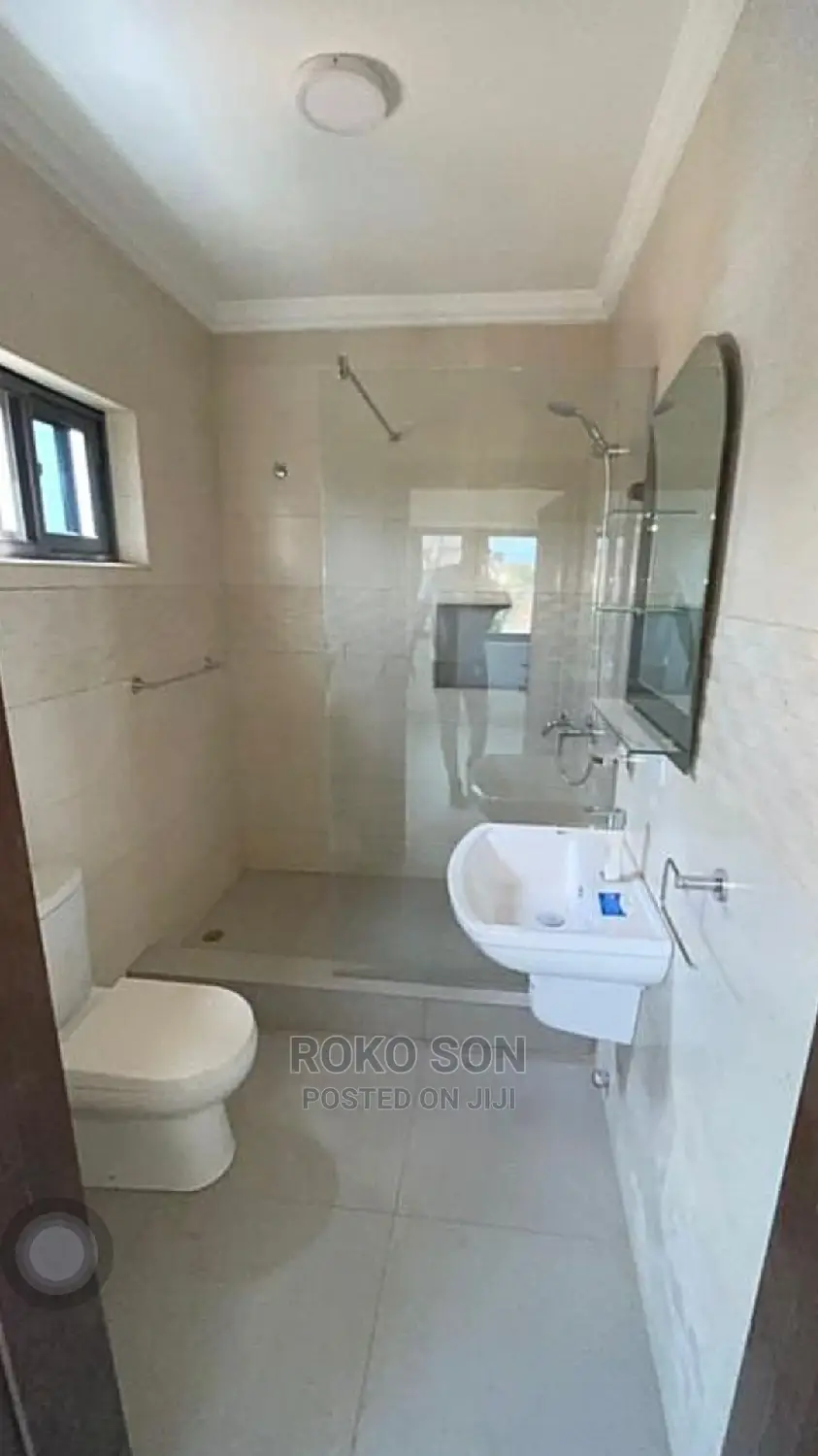 4bdrm Duplex in Dr Roko, East Legon for Sale