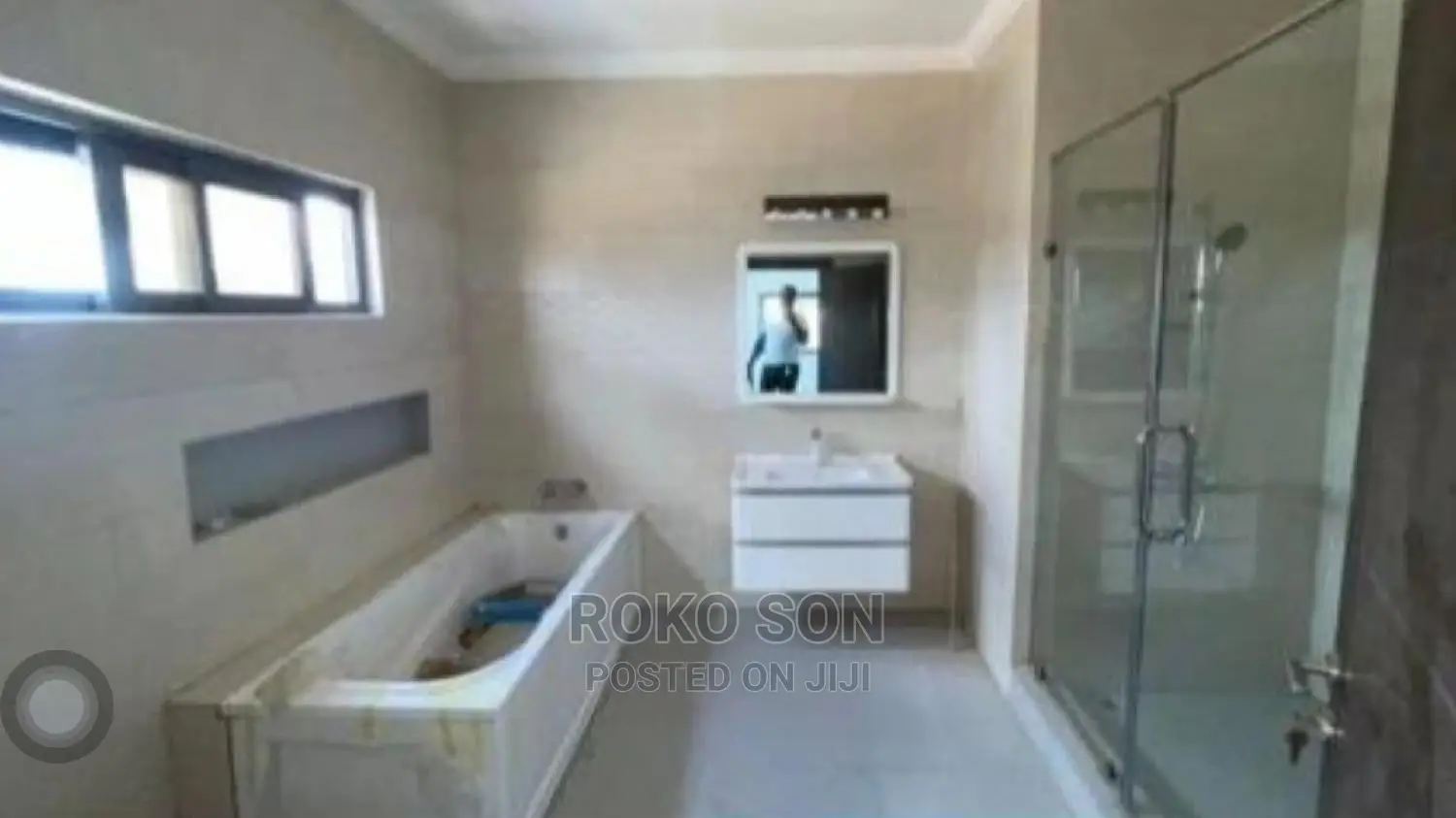 4bdrm Duplex in Dr Roko, East Legon for Sale