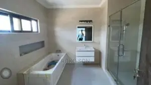 4bdrm Duplex in Dr Roko, East Legon for Sale