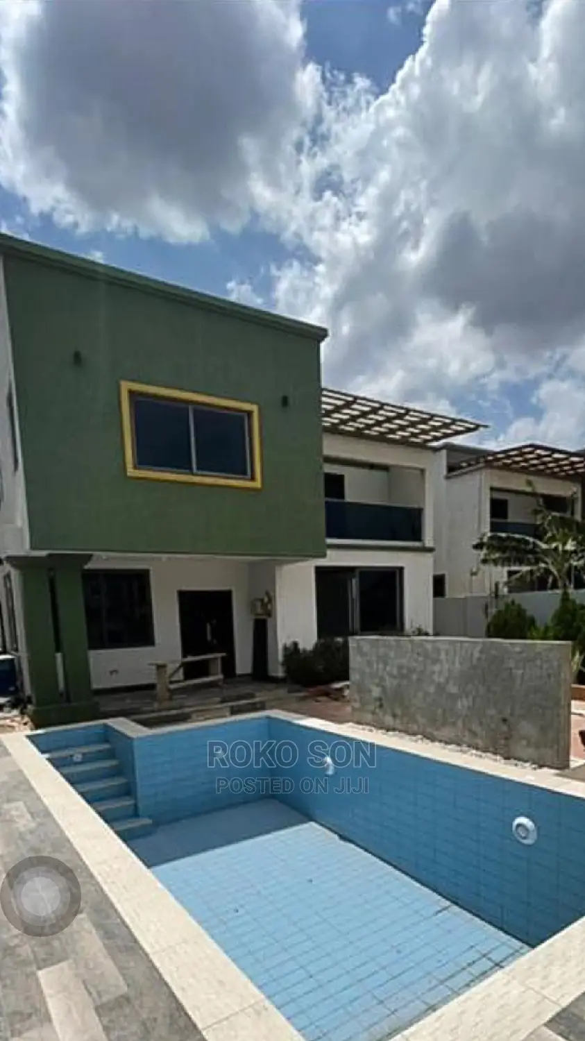 4bdrm Duplex in Dr Roko, East Legon for Sale