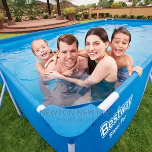 Bestway Swimming Pool