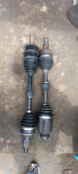 Toyota Camry Spider 2012-14 Front Drive SHAFT Pair in Stock