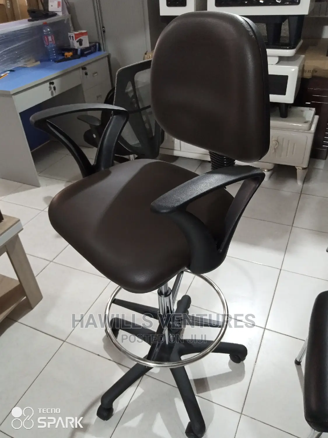 Modern Tellers Chair