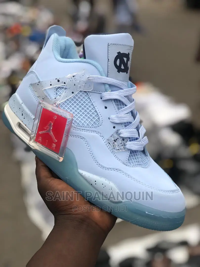 Air Jordan 4