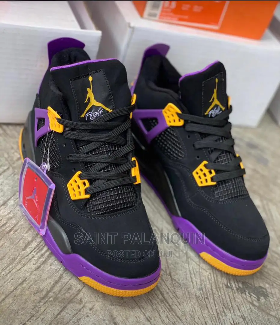 Air Jordan 4