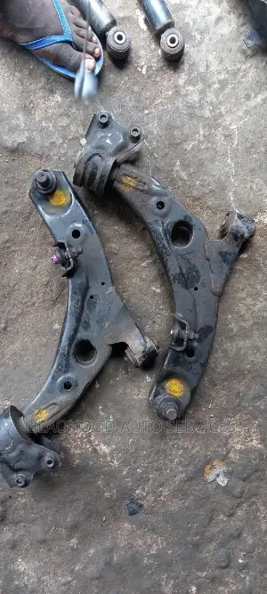 Mazda Cx 7 Front Lower Arm Pair Available