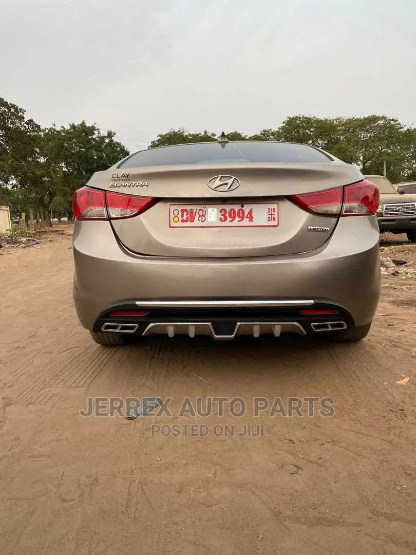 Hyundai Elantra 2011-2013 Back Bumper Diffuser/Spoiler