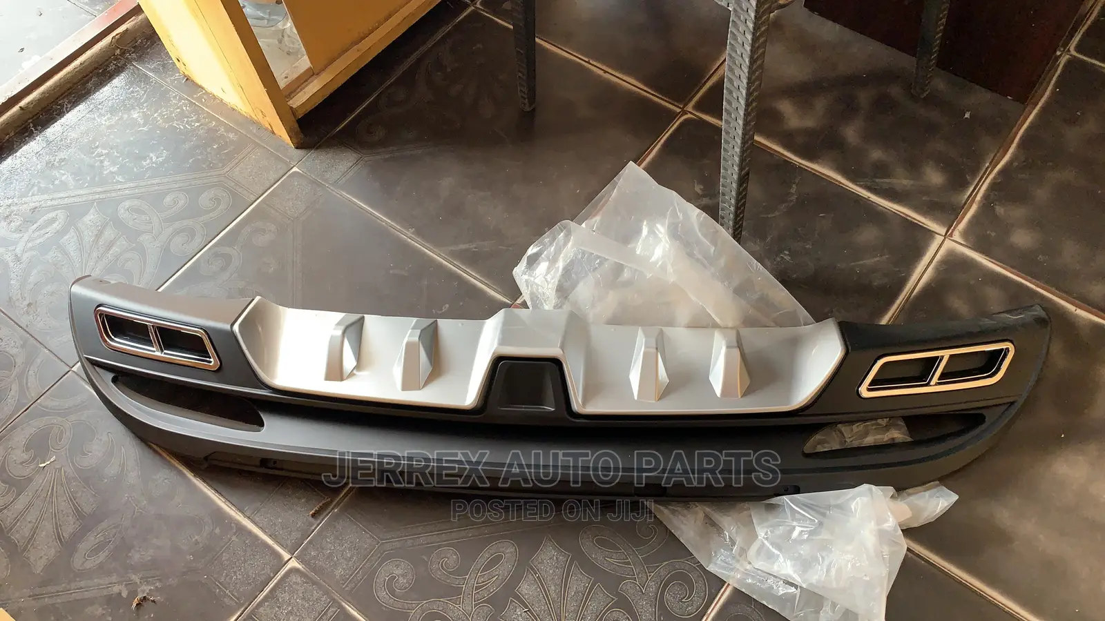 Hyundai Elantra 2011-2013 Back Bumper Diffuser/Spoiler