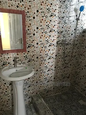 2bdrm House in Spintex for rent