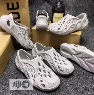 Crocs Full Sandals