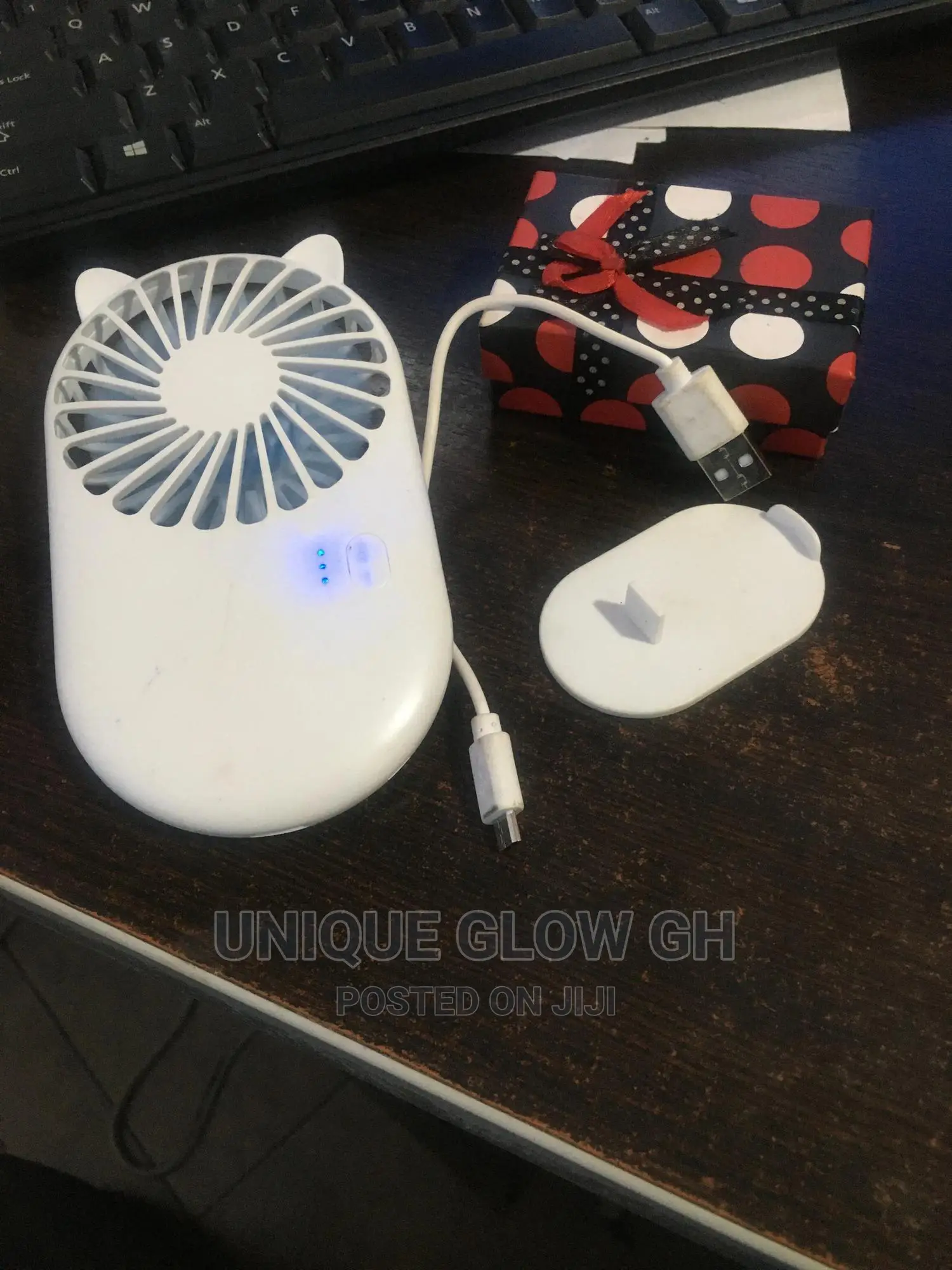 Mini Hand Held Portable Desk Fan Cooler