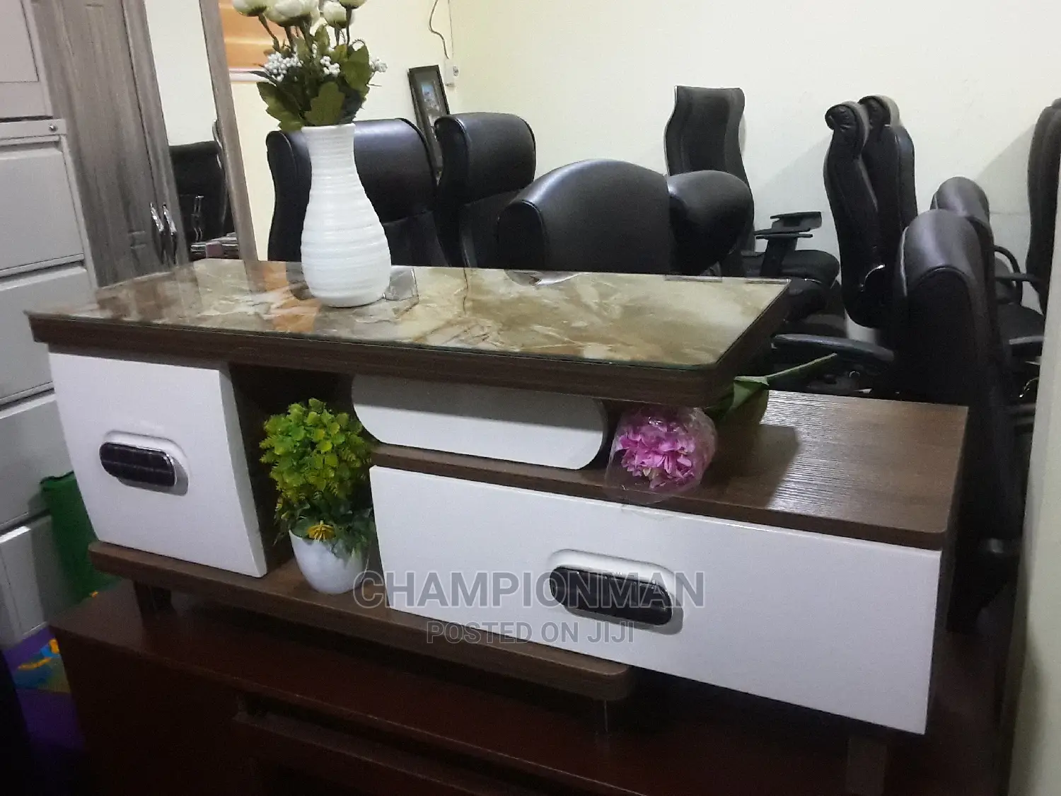 Tv Stand Adjastable