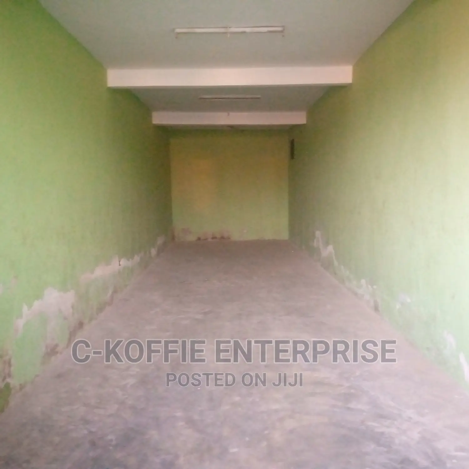 Big Warehouse Rent at Dzowulu