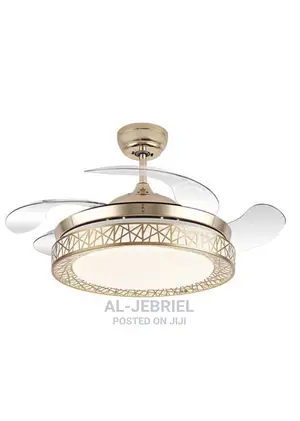 Win Win Foldable Ceiling Fan With Light (Gold)