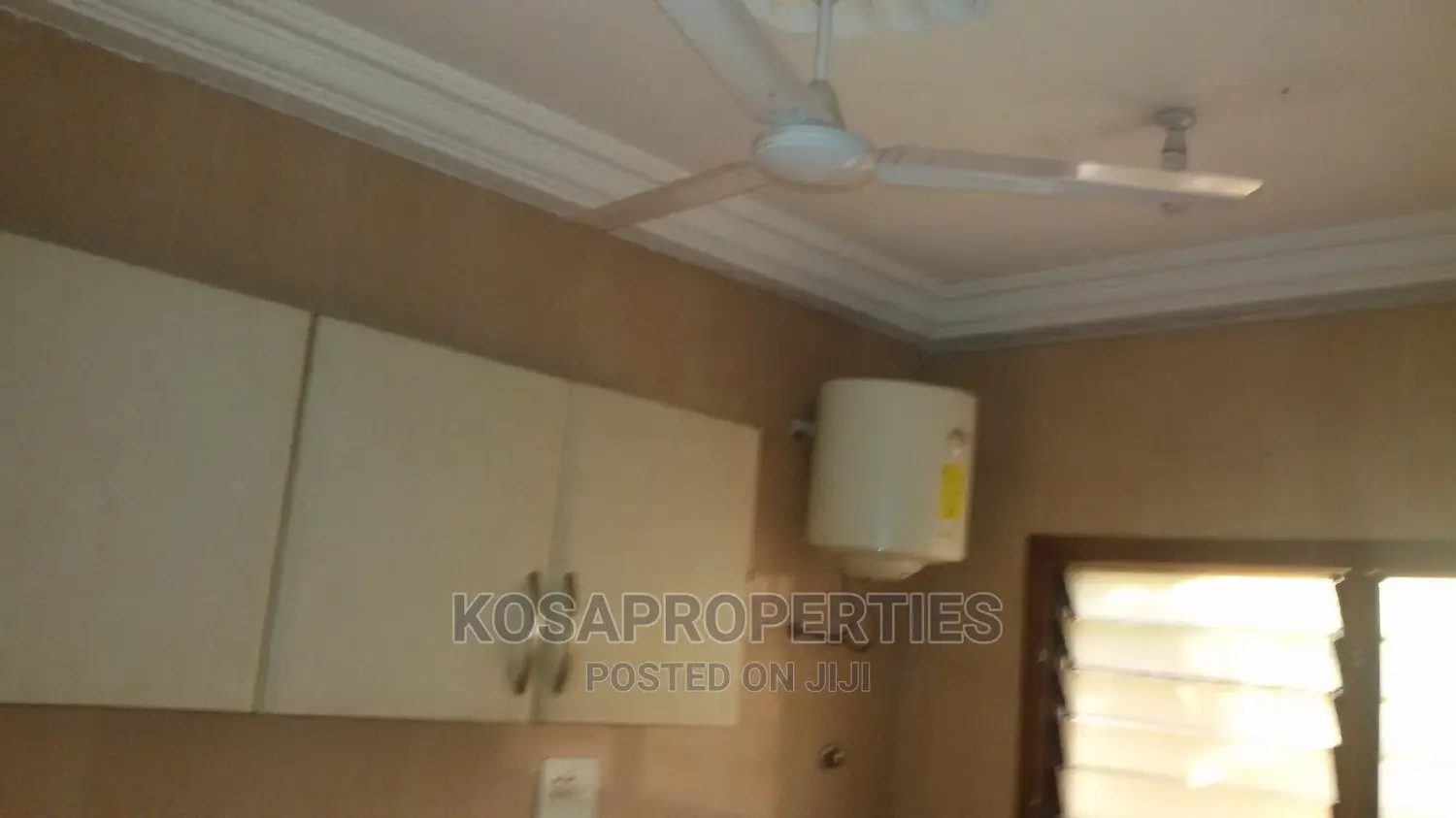 3bdrm House in Adjiriganor for Rent