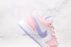 Nike Jordan Low