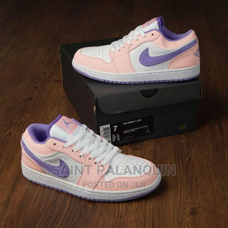 Nike Jordan Low