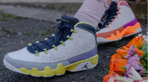 Nike Retro 9