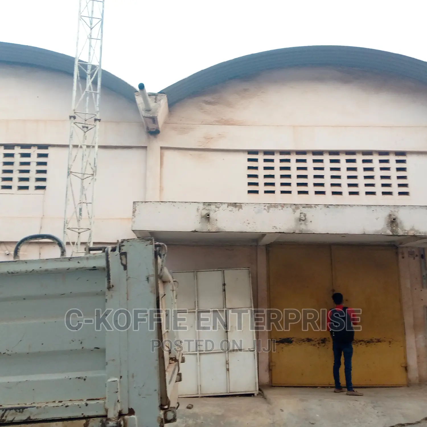 400sqm Warehouse 4 Rent at Abeka NIA