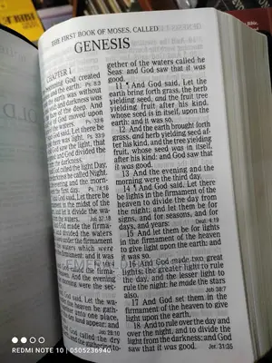 Holy Bible Super Reference Print