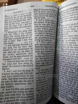 Holy Bible Super Reference Print