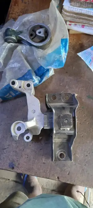Engine and Gearbox Seat(Mount) for All Cars Available