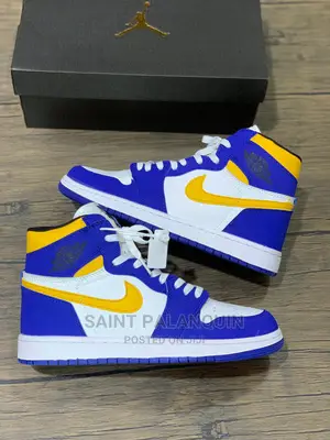 Nike Jays One