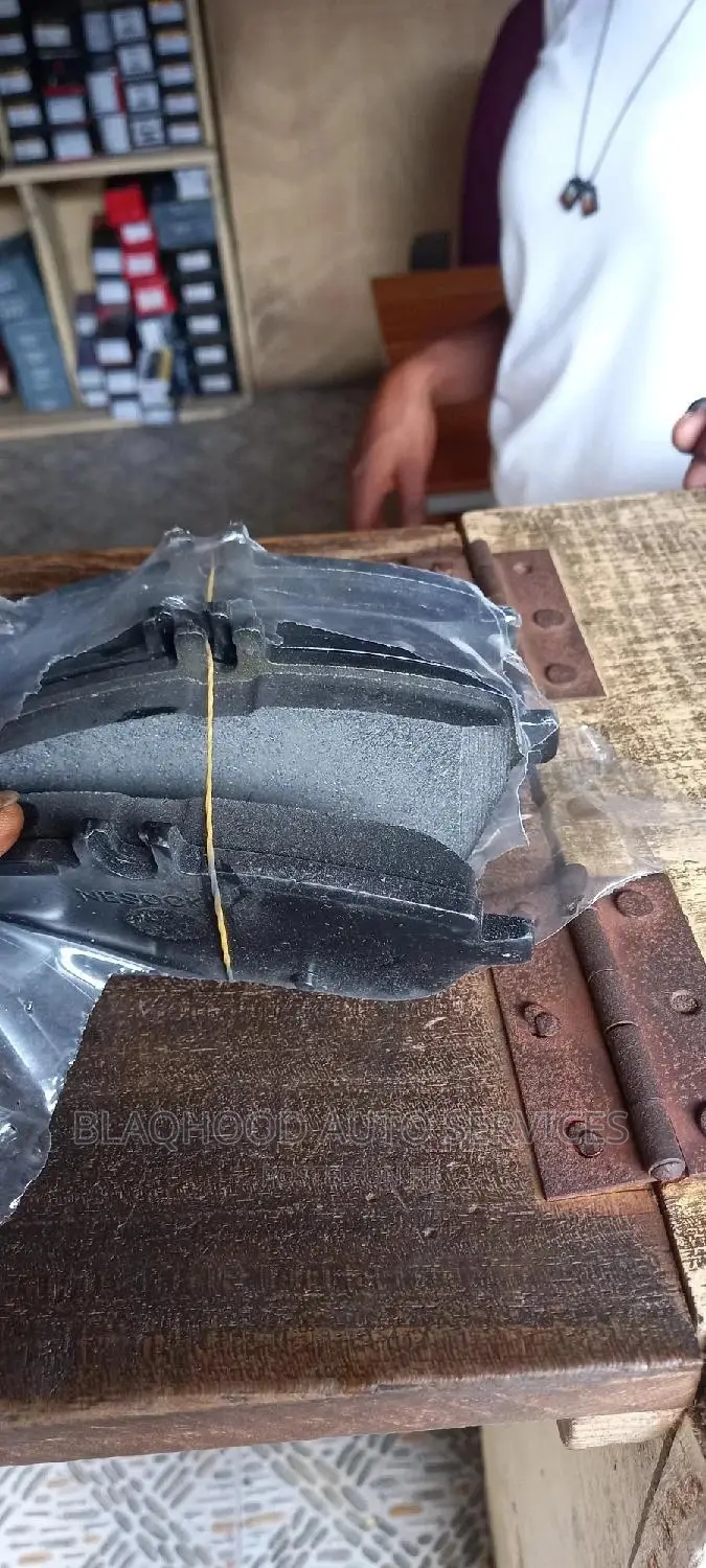 Mercedes Benz C250/C300 2011-2019front BRAKE PADS Available