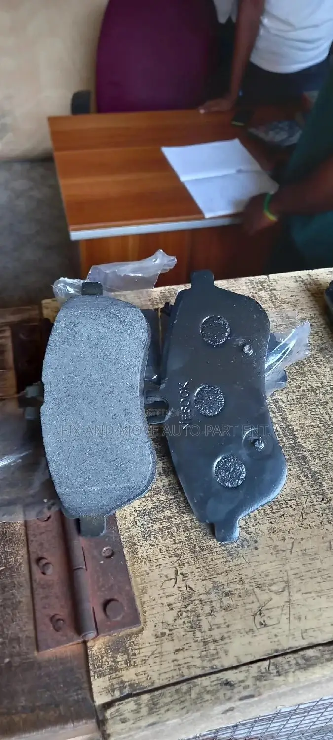 Mercedes Benz C250/C300 Front and Back BRAKE PAD Available