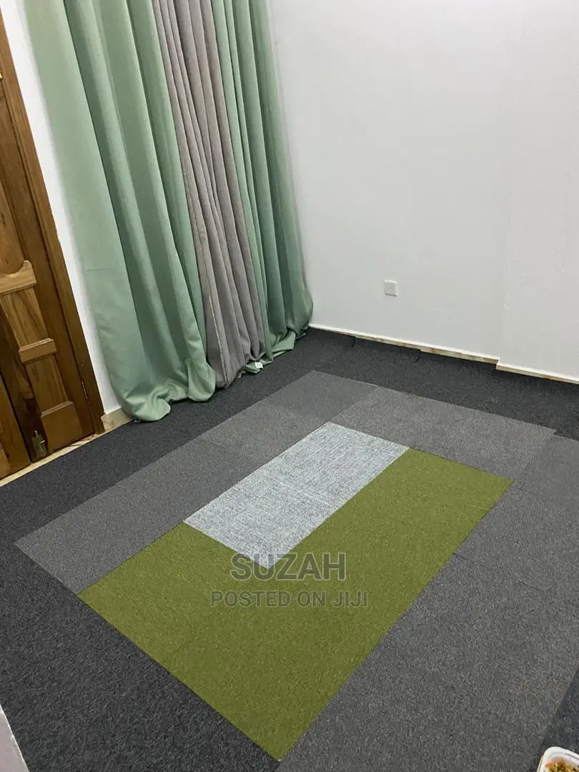 Woolen Tile Carpet