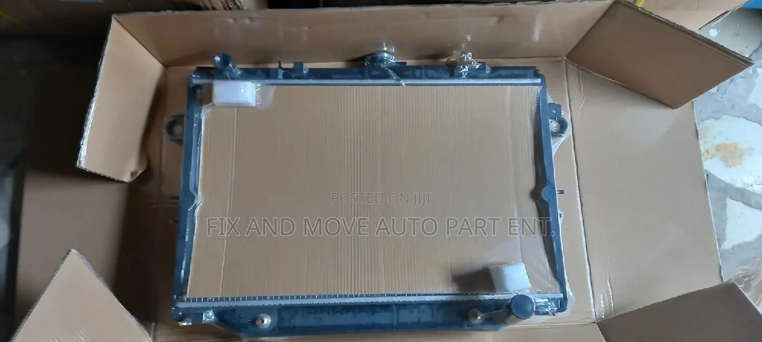 Toyota Corolla/Camry/Hilux/Tundra/Prado RADIATOR TANK