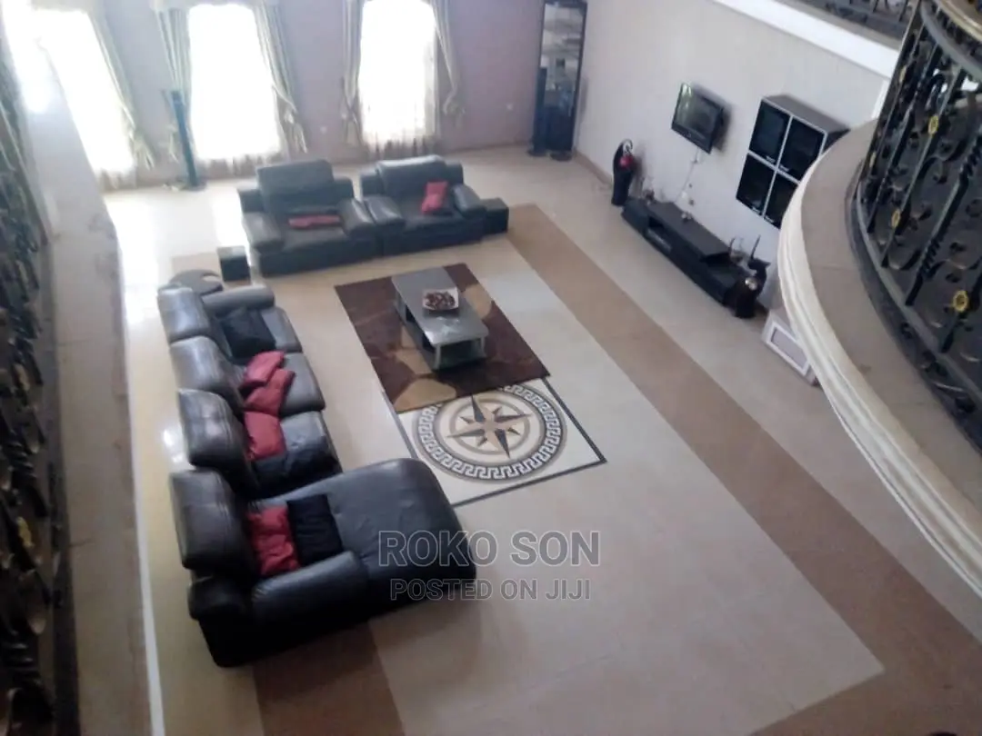 6bdrm Mansion in Dr Roko, East Legon for Sale