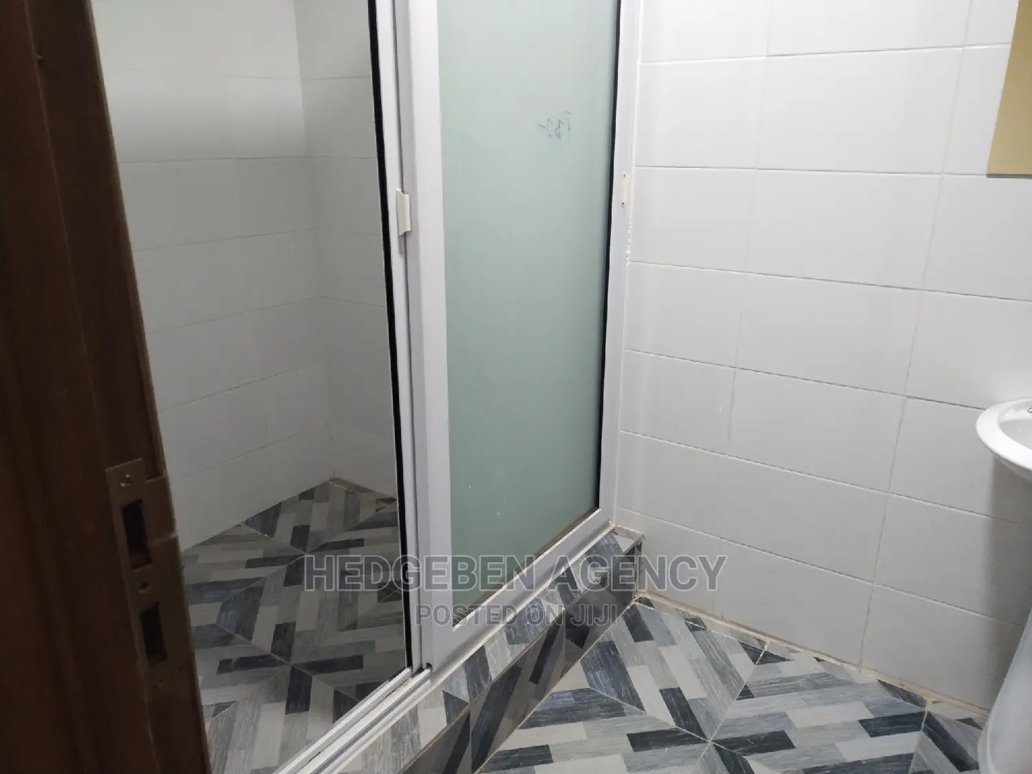 3bdrm Apartment in Adenta for rent