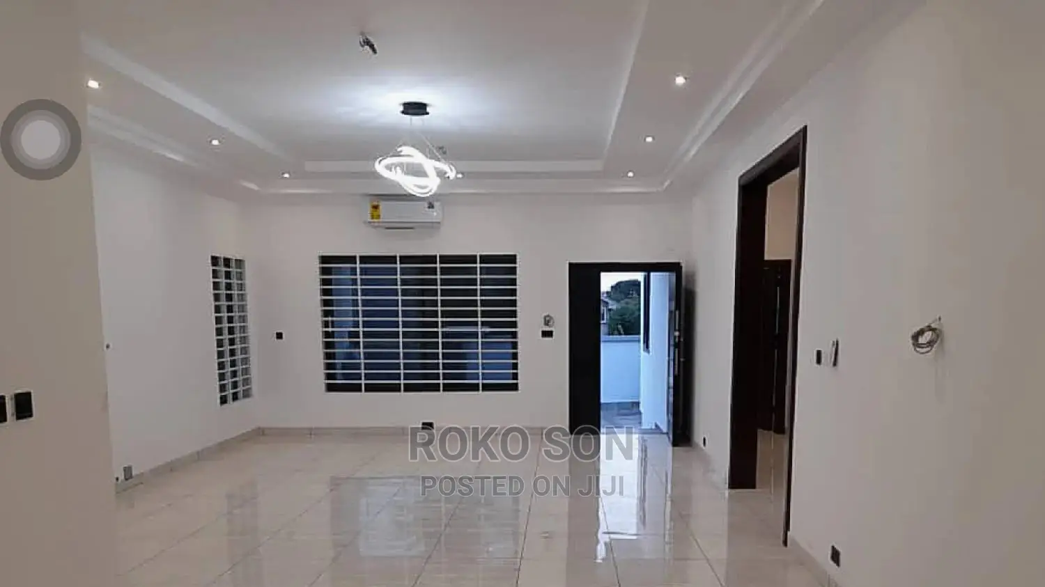 4bdrm House in Dr Roko, Ashomang Estate for sale