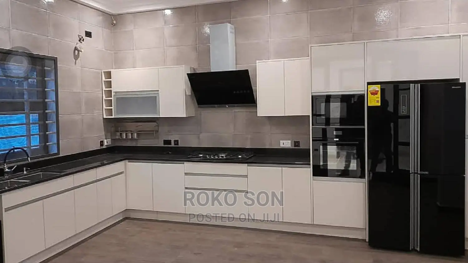4bdrm House in Dr Roko, Ashomang Estate for sale