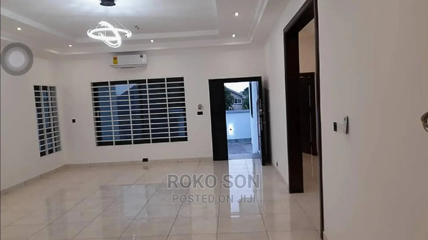 4bdrm House in Dr Roko, Ashomang Estate for sale